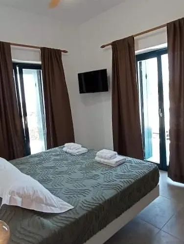 Paros-memories-neubau-villen, Sportpool